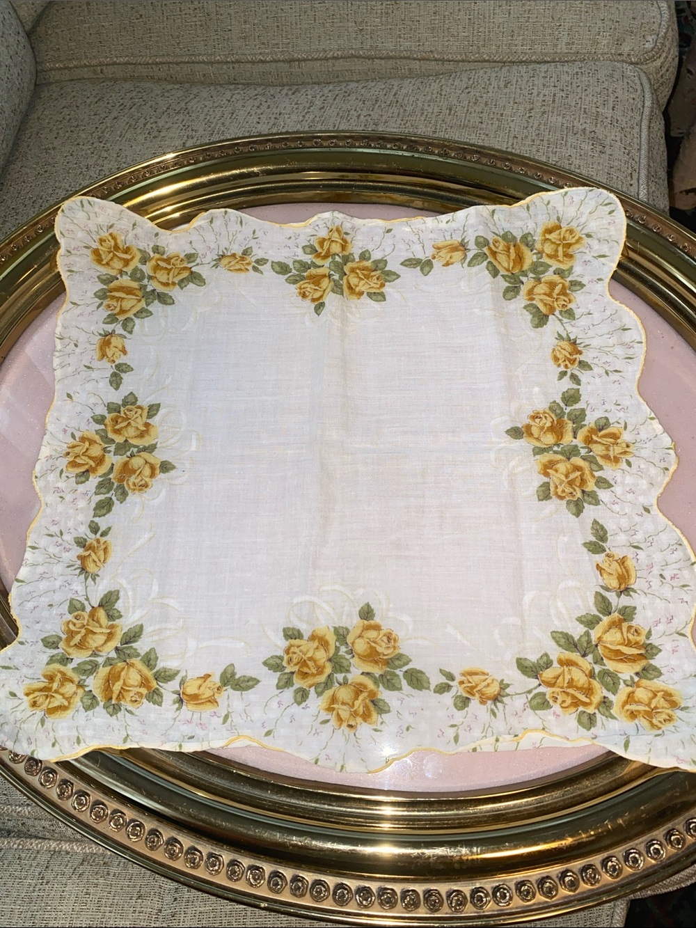 Vintage Floral Yellow Rose Linen Tablecloth - Unbranded
